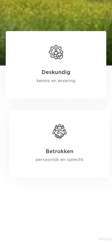 De website van Erkens Aankoopmakelaar op een telefoon, gemaakt door Triggerz