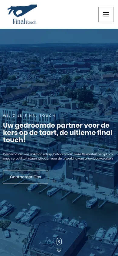 De website van Final Touch op een telefoon, afwerking en tegelwerken in de bouw, Hasselt